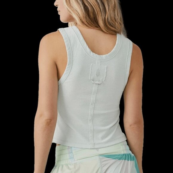 Free People Movement Light Blue Cropped Tank Top Size Large NWT - Picture 1 of 5